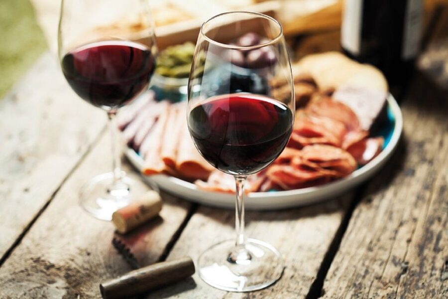 Florence/Badesse: Tuscany Group Vespa Tour with Wine Tasting - What the $123.48 price gets you