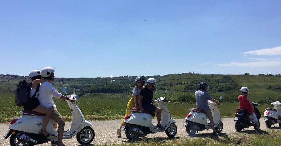 Florence: Full-Day Tuscany Vespa Tour in Chianti - Why a Vespa is a fine way to see Chianti