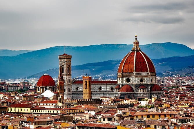 Florence Vespa Tour: Tuscan Hills and Italian Cuisine - Villa del Poggio Imperiale adds a quick historical pause