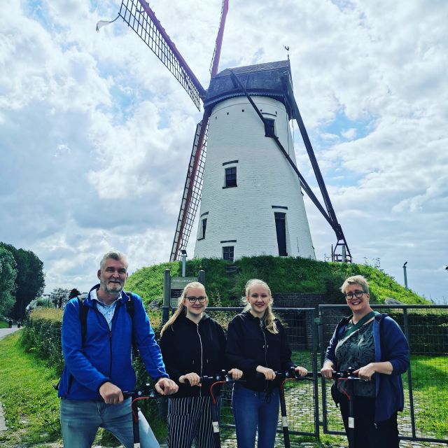 From Bruges to Damme: Private Electric Scooter tour - A guided history lesson that does not feel like homework