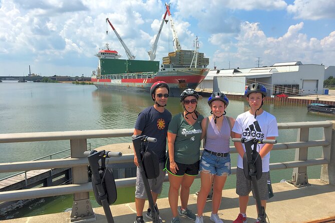 Green Bay E-Scooter Guided Glide w/ Private Tour Option - Getting comfortable on the Ninebot Max