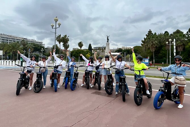 Guided Scooter Tour - Villefranche-sur-Mer and the 20-minute pause