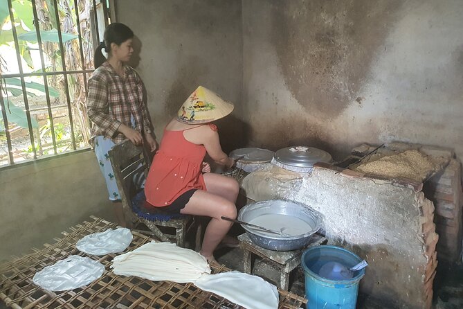 Half-Day Private Explore Hoi An Countryside by Scooter Tour - One hour on the basket boats at Cam Thanh