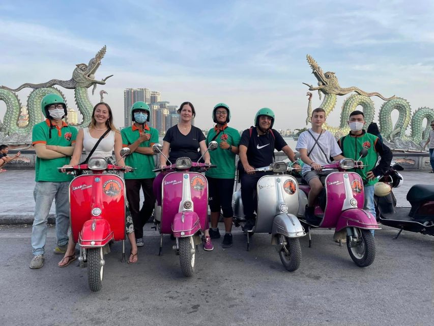 Hanoi 4.5-Hour Vespa Tour city tour - West Lake and Truc Bach Lake