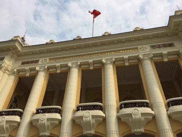Hanoi City Street Food Night Tour by Motorscooter - Key points at a glance