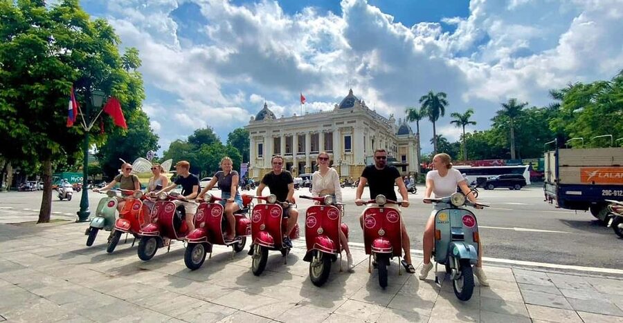 Hanoi: Food and Sightseeing Vespa Tour with 7 Tastings - Bun Cha With a Presidential Connection