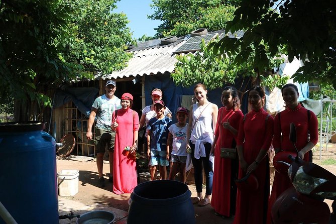 Hanoi Vespa Countryside Tour With Female Ao Dai Riders Half Day - Lunch, local food, and the egg coffee tip