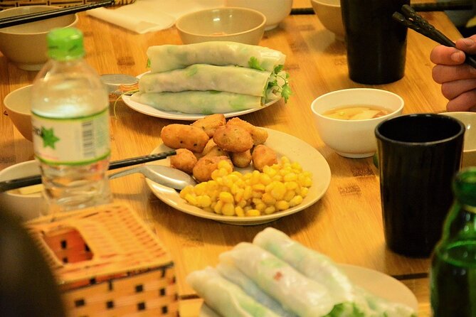 Hanoi Vespa Food Tours Led By Women - What the guides add to the evening