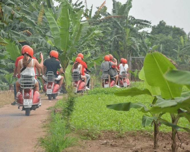 Hanoi Vintage Vespa Tours: A Half-Day Countryside Adventure - Learning the patient art of bonsai