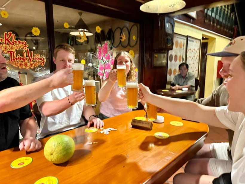 Ho Chi Minh City: Craft Beer and Local Food Tour by Scooter - Five food stops that do more than fill your stomach