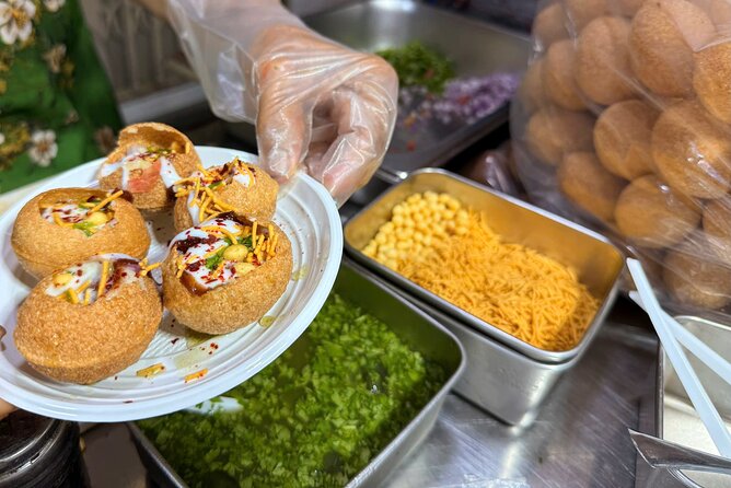 Ho Chi Minh City: Local Food Tour by Scooter with Vegan Option - Key points at a glance