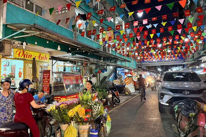 Ho Chi Minh City: Local Food Tour by Scooter with Vegan Option - Coffee inside a former Special Forces base