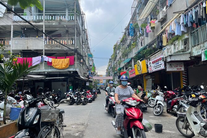 Ho Chi Minh City Sightseeing, midnight, Shopping tours by scooter - Pickup, drop-off, and timing