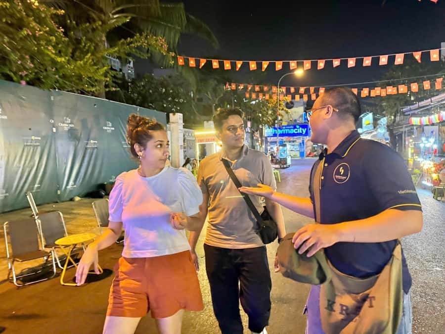 Ho Chi Minh: Local Food Tour by Scooter with Vegan Option - Why the $34 price is sensible