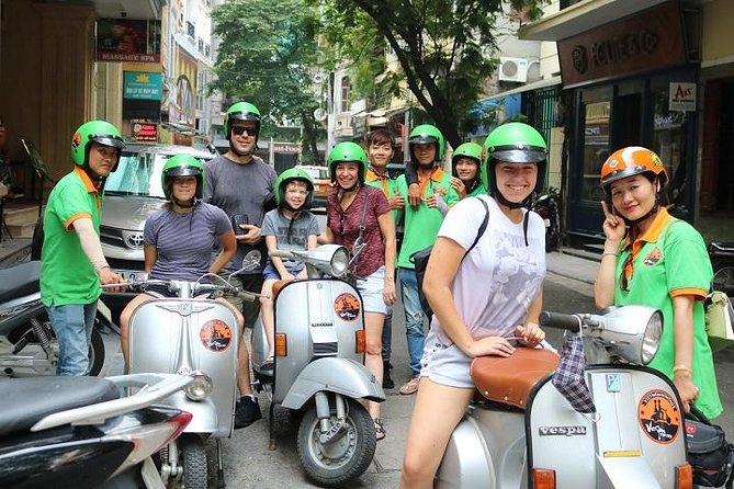 Ho Chi Minh Vespa City Tour 4,5 hours - Ho Thi Ky Flower Market