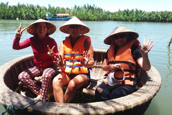 HOI AN Countryside - River Islands - Old Crafts - Local Culture - Tra Que Vegetable Village and the final stop