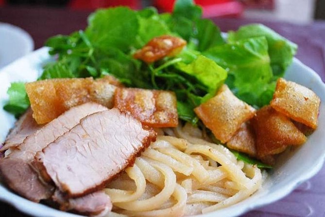 Hoi An Street Food Tour By Scooter - Hoi An Night Market: an easy first taste