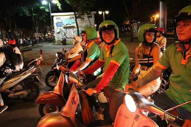 Hoi An Vespa By Night Street Food Tour - A slow boat from An Hoi Islet to Cam Nam Island