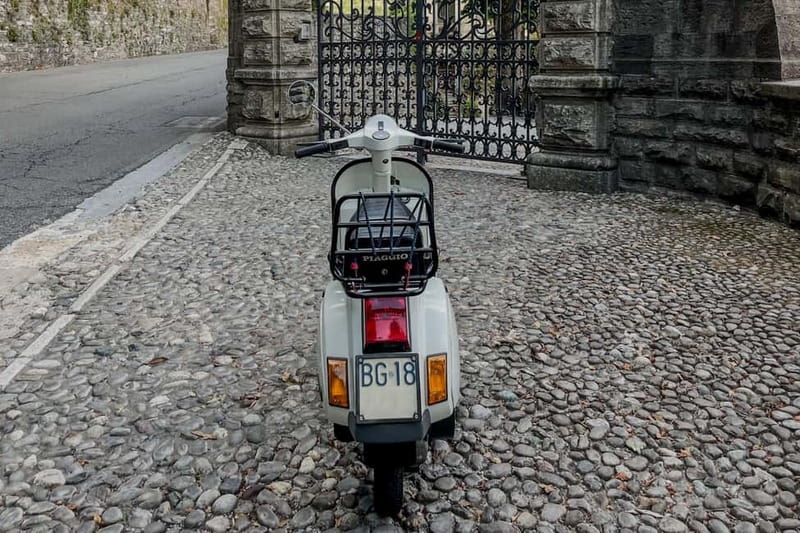 Lake Como: 4, 8, or 24-Hour Classic Vespa Rental & Delivery - Why this old Vespa is more than a photo prop