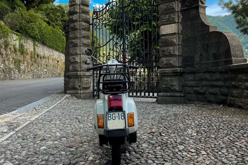 Lake Como: 4, 8, or 24-Hour Classic Vespa Rental & Delivery - Free parking changes how you see the lake