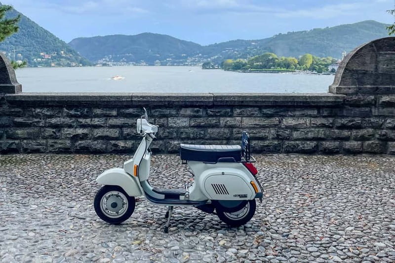 Lake Como: 4, 8, or 24-Hour Classic Vespa Rental & Delivery - Meeting at Como Borghi and getting ready to ride