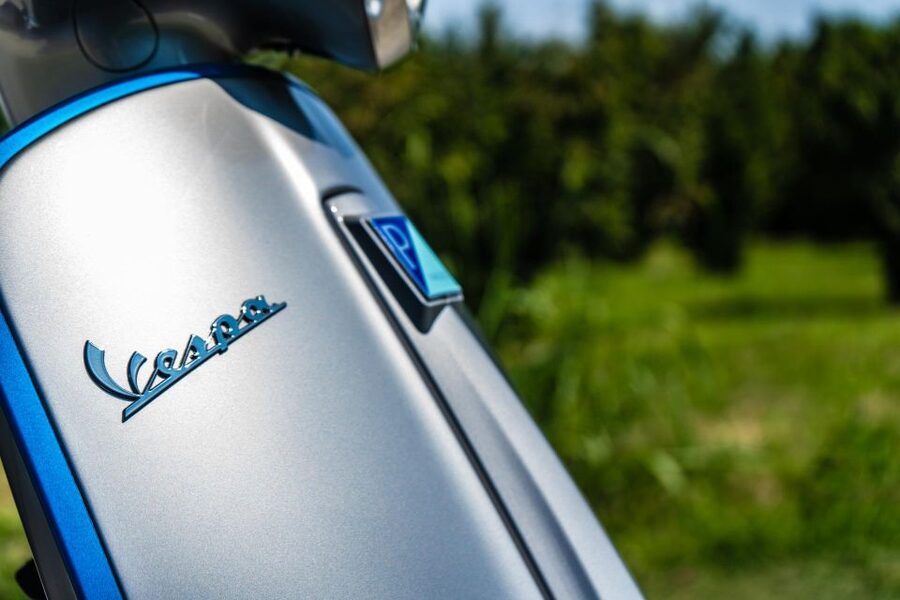 LANGHE : Vespa Tour to the Wine Region of Barolo - The listed electric car section and return
