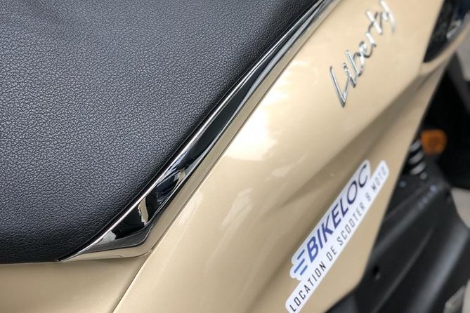 Liberty scooter rental Piaggio 50cc (4T) Paris - Key points to know before renting
