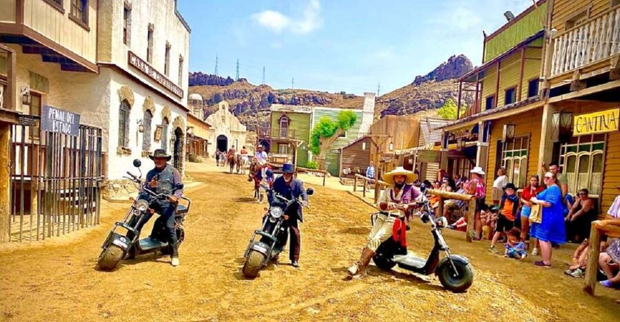 Maspalomas: E-Scooter or E-Bike Tour+Western Town Sioux City - Is $111 good value?
