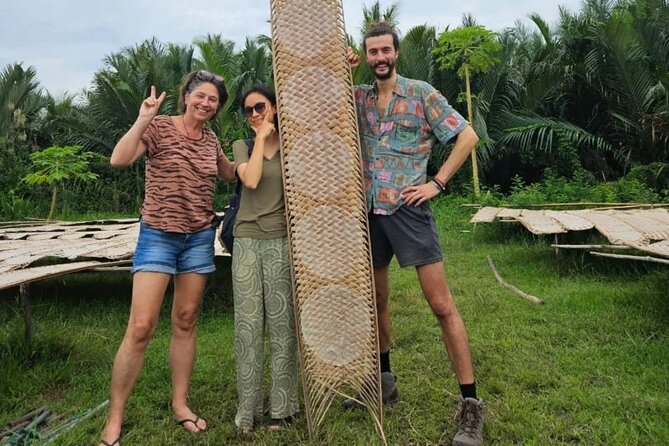 Mekong Zigzag Full Day tour: Scooter, Sailboat, Food (HCM-BenTre) - Ben Tre Markets and Backstreets