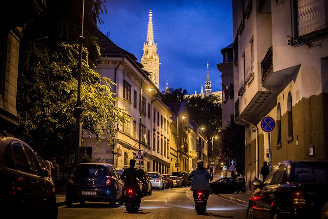 MonsteRoller E-Scooter Rental in Budapest - Independent sightseeing, without a guide