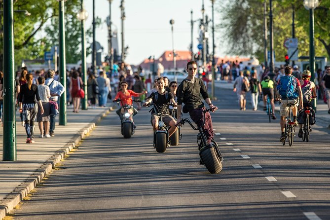 MonsteRoller E-Scooter Rental in Budapest - The useful extras at the shop