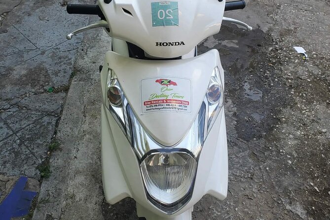 Montego Bay Scooter Rentals - What the scooter lets you see