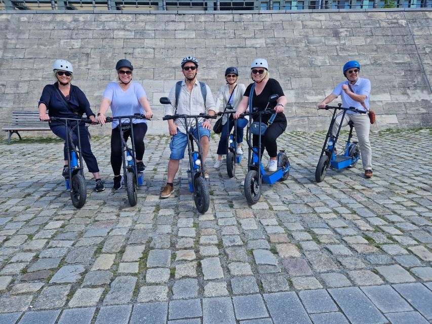 Munich: Top Sights Guided E-Scooter Tour - Starting with a safety lesson and practice ride