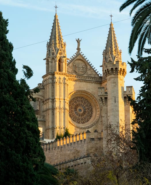 Palma: "History & Beauty" Eco-Friendly E-Scooter Tour - Key points to know before you book