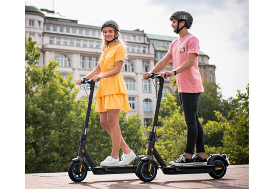 Paris: Small-Group E-Scooter Tour with a Local Guide - Concorde Square and the Champs-Élysées