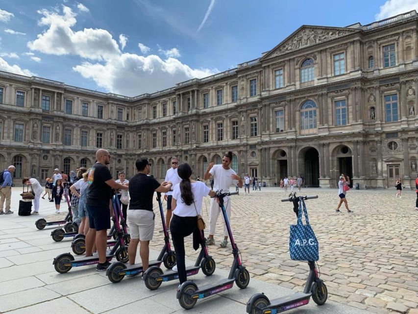 Paris: Small-Group E-Scooter Tour with a Local Guide - The guide makes the difference