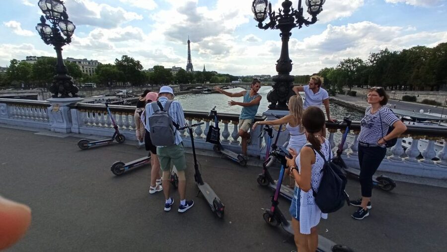 Paris: Small-Group E-Scooter Tour with a Local Guide - Starting near the Latin Quarter at 10 Rue de Pontoise