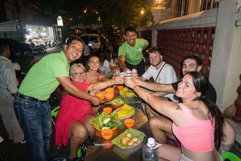 Phnom Penh Night Foodie Vespa Tour / Tuk Tuk Available - Six Things to Know Before You Go
