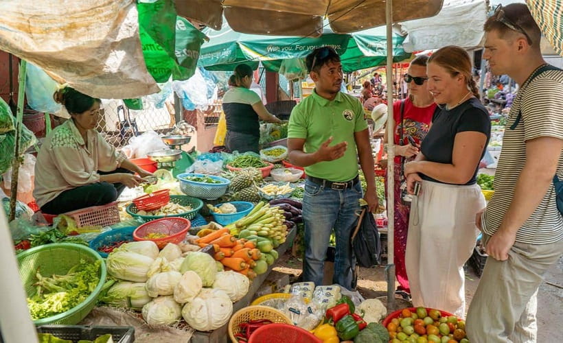 Phnom Penh: Silk Island Tour by Vespa with Tuk Tuk Available - Akreiy Ksatr Village slows the pace
