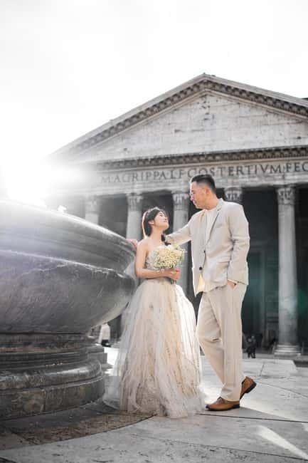 Photo Shoot in Rome with Vespa And Vintage Fiat 500 Options - Choosing Between the Colosseum and the Longer Route
