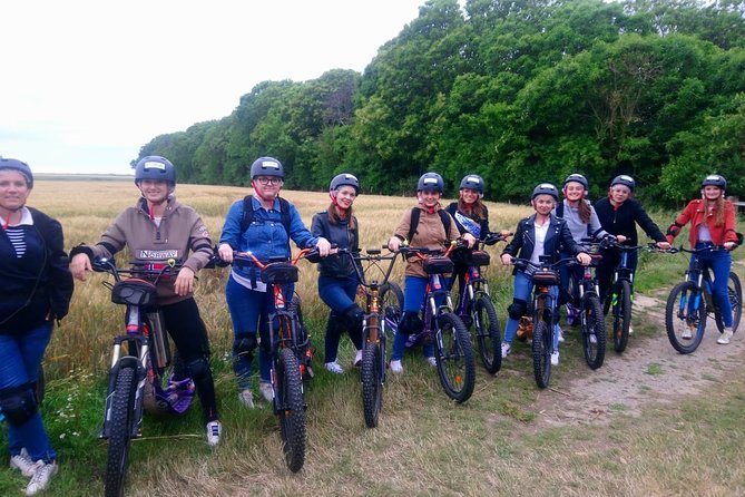 "Pleasure" ride on an all-terrain electric scooter - Learning the all-terrain electric scooter