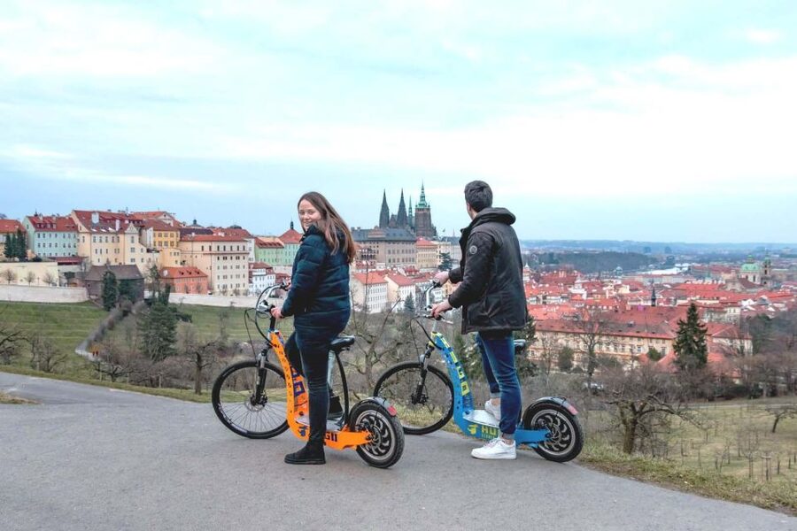 Prague: E-Bike/E-Scooter Viewpoint Tour - A short pause at Prague Castle
