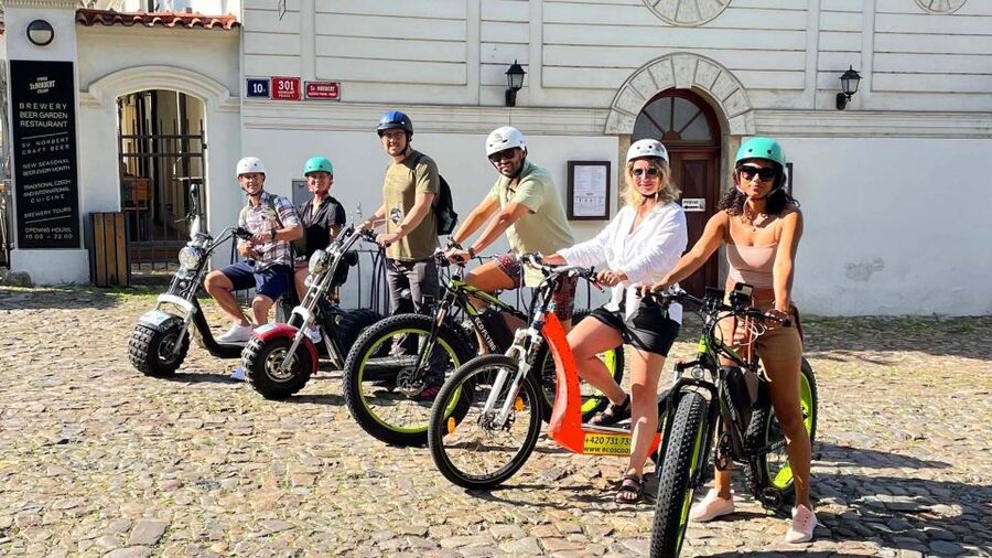 Prague: Electric Scooter & Cruiser Fat eBike Rental - Electric power for Petřín and Letná