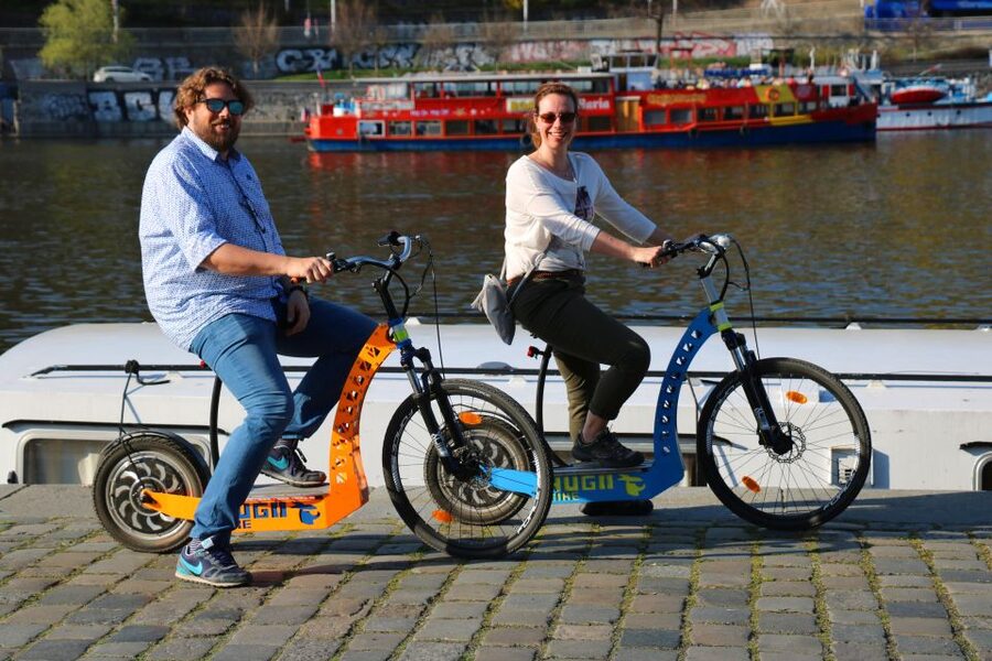 Prague: Highlights Tour on e-Scooter or eBike - John Lennon Wall and the quiet waterways of Kampa