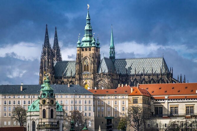 Prague Trike & e-Scooter Tour: Castle Viewpoints & Charles Bridge - Key points to know before booking