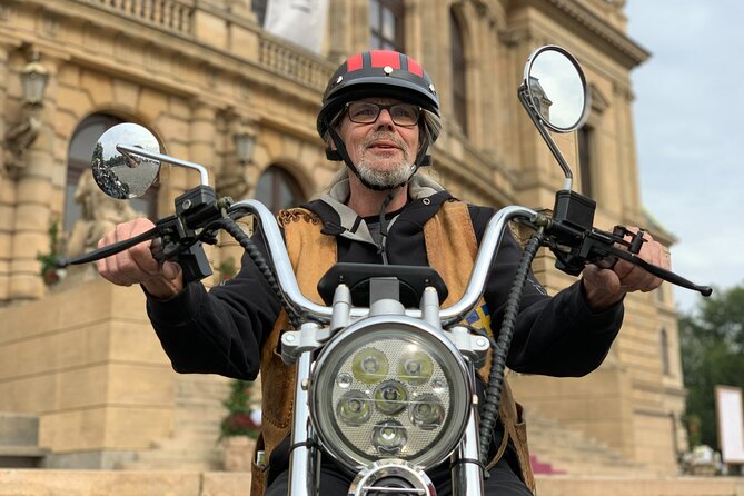 Prague Trike & e-Scooter Tour: Castle Viewpoints & Charles Bridge - Why this is a smart way to see Prague