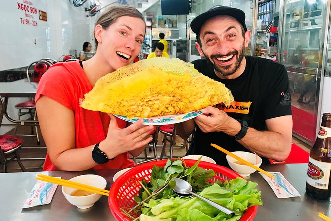 Private Ho Chi Minh Sightseeing and Food Tour by Scooter - Ben Thanh Market and the city’s main sights