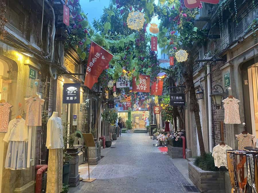 Private Scooter Adventure Tour in Shanghai - Key details that shape the ride