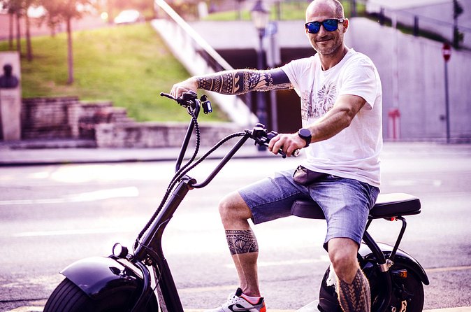 Private Stag Do Tour: Fun E-Scooter Ride with Games in Budapest - Castle Hill on the two-hour option
