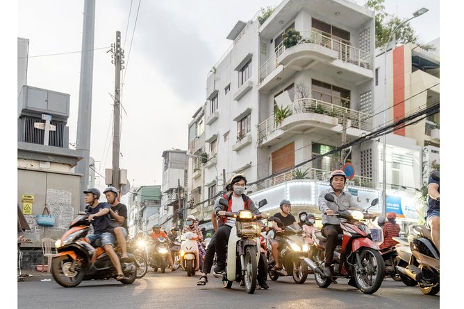 Private Street Food Tour by Scooter in Ho Chi Minh City - A Vietnamese Local Pub for the Final Stop